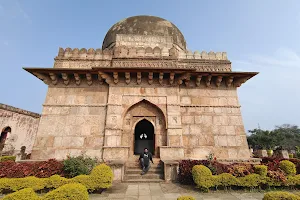 Chhapan Mahal Mandu image