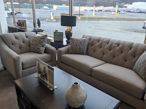Furniture Store «Raymour & Flanigan Furniture and Mattress Store», reviews and photos, 85 Viewmont Mall, Scranton, PA 18508, USA