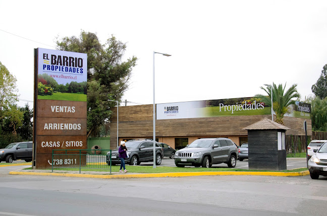 Opiniones de El Barrio Propiedades Chicureo en Colina - Agencia inmobiliaria