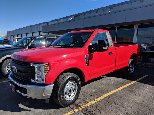 Ford Dealer «Freeway Ford Truck Sales», reviews and photos, 8445 45th St, Lyons, IL 60534, USA
