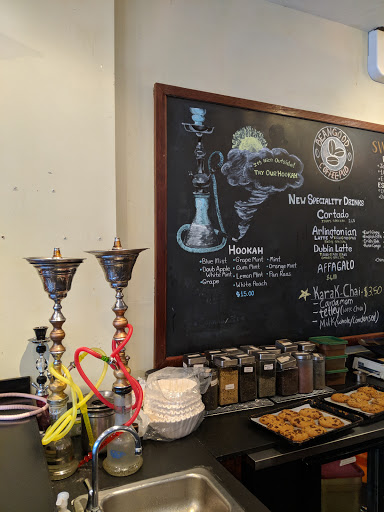 Shopping Mall «Colonial Village Shopping Center», reviews and photos, 1723 Wilson Blvd, Arlington, VA 22209, USA