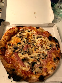 Pizza du Pizzeria Renato à Fontenay-Trésigny - n°10