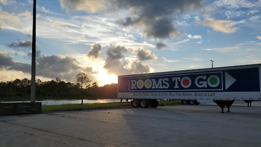 Outlet Store «Rooms To Go Outlet Furniture Store - Pearl River», reviews and photos, 63295 Old Military Rd, Pearl River, LA 70452, USA