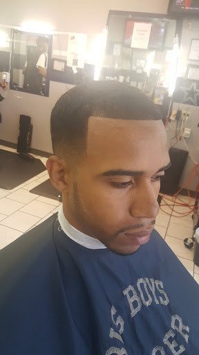 Barber Shop «Big Boys Barber Shop», reviews and photos, 930 W Sublett Rd # 141, Arlington, TX 76017, USA