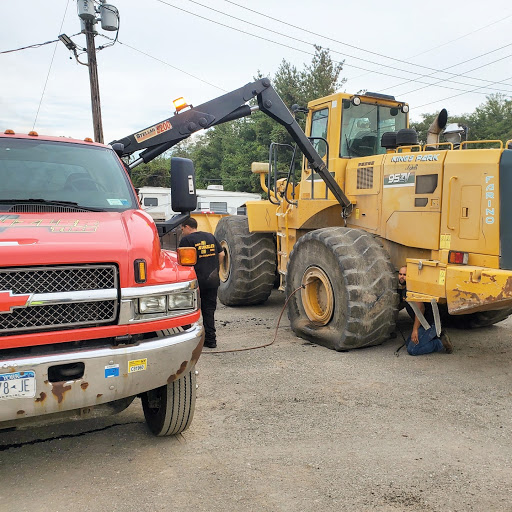 Auto Repair Shop «Dave Kunzler Tire», reviews and photos, 1581 NY-112, Port Jefferson Station, NY 11776, USA
