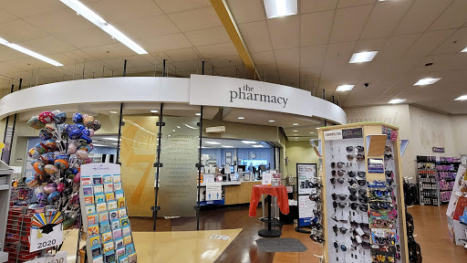 Supermarket «Giant Eagle Supermarket», reviews and photos, 873 Refugee Rd, Pickerington, OH 43147, USA