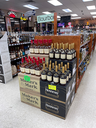 Liquor Store «Cedar Chest Liquors», reviews and photos, 1615 Wayne Rd, Savannah, TN 38372, USA