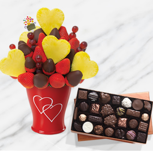 Gift Shop «Edible Arrangements», reviews and photos, 308 Main St, Haverhill, MA 01830, USA