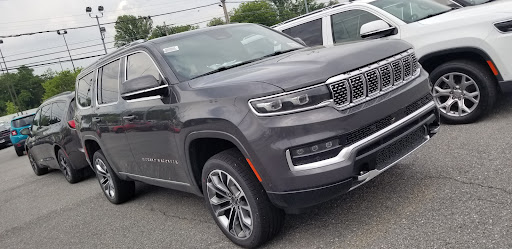 Car Dealer «Heritage Chrysler Dodge Jeep RAM Owings Mills», reviews and photos, 11212 Reisterstown Rd, Owings Mills, MD 21117, USA