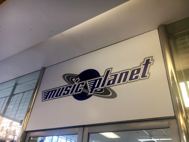 Music Planet Dunedin - Music store