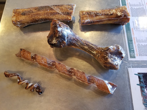 Pet Supply Store «The Naked Dog (Protein For Pets)», reviews and photos, 1230 Madera Rd, Simi Valley, CA 93065, USA