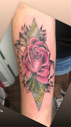 Explore ideas tattoo cuello hombre, creative tattoo ideas in Broomfield, available at Ink & Art Collective