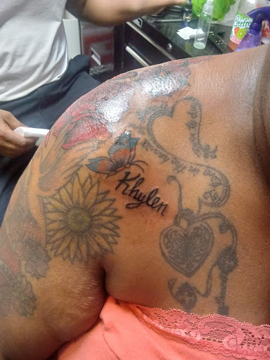 Tattoo Shop «Island City Tattoos», reviews and photos, 4005 W Belvedere Ave, Baltimore, MD 21215, USA