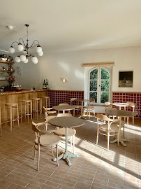 Atmosphère du Restaurant Café Capelongue à Bonnieux - n°2