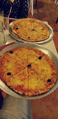 Plats et boissons du Pizzeria Les Restanques à Bauduen - n°14