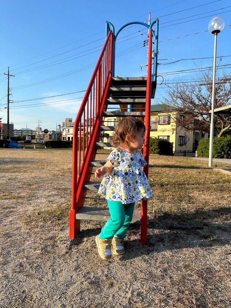 公衆トイレ（塩冶町南町東児童公園）