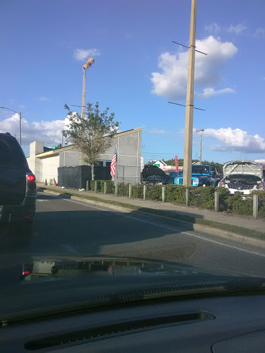 Used Car Dealer «Florida Auto Exchange», reviews and photos, 2201 Main St, Dunedin, FL 34698, USA