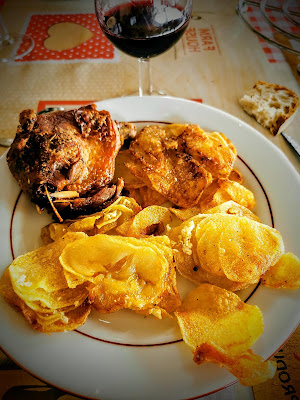 AUBERGE LA POULE AU POT à Goujounac