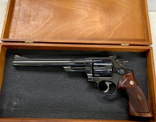 Gun Shop «South Dade Jewelry & Gun Exchange», reviews and photos, 20848 S Dixie Hwy, Miami, FL 33189, USA