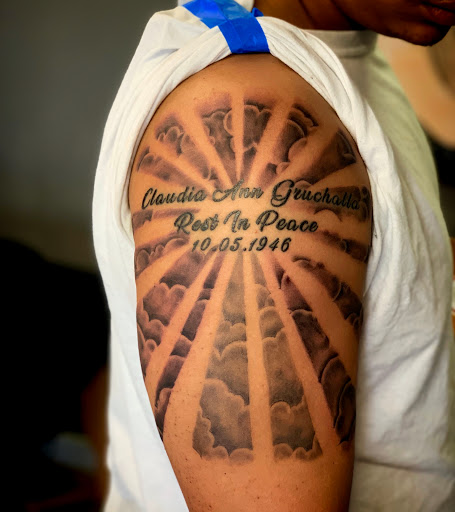 Tattoo Shop «The Copper Wolf», reviews and photos, 6140 Capitol Blvd SE c, Tumwater, WA 98501, USA