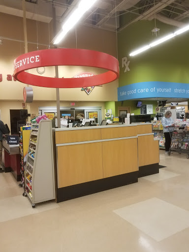 Grocery Store «Hannaford Supermarket», reviews and photos, 1165 NY-29, Greenwich, NY 12834, USA