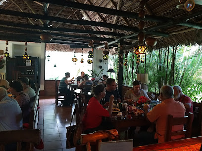 Restaurante el Bistrot Frances - VVCV+V88, San Antonio Las Cuevas, Guatemala