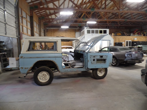 Auto Body Shop «Finish Line Auto Body Paint & Custom», reviews and photos, 1127 E Main St, Sultan, WA 98294, USA