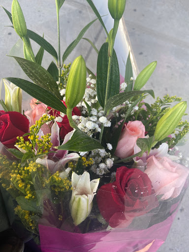 Florist «Park Floral Company», reviews and photos, 1055 Morris Park Ave, Bronx, NY 10461, USA