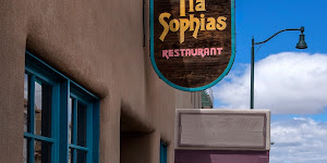 Tia Sophia's