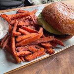 Photo n°3 de l'avis de Norman.. fait le 10/03/2024 à 13:41 sur le  Traumkuh à Würzburg