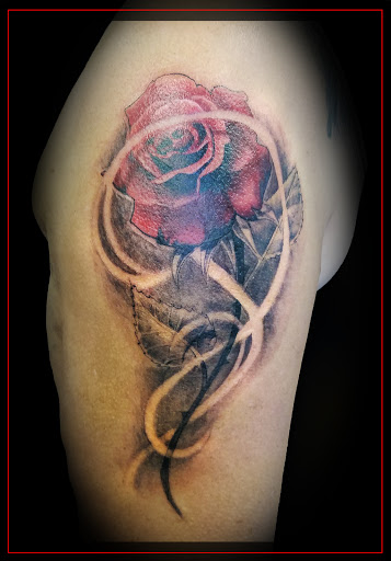 Explore ny giants tattoo ideas, creative tattoo ideas in Omaha, available at Eternal Tattoo & Body Piercing - Omaha