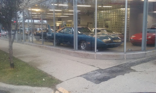 Auto Body Shop «Ultimate Paint Shop II», reviews and photos, 2050 1st St, Highland Park, IL 60035, USA