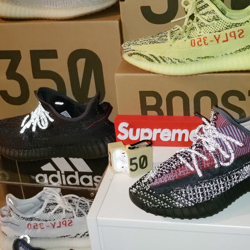 Shoe Store «Sneaker Syndicate», reviews and photos, 213 N Magnolia Ave, Orlando, FL 32801, USA