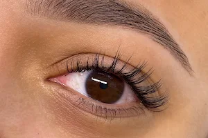 Liluk Lash and Brow- Natural looking lashes and brows image