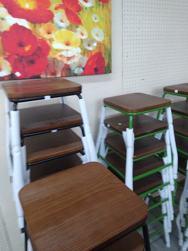 Flooring Store «Southside Bargain Center», reviews and photos, 3425 Thomasville Rd, Winston-Salem, NC 27107, USA