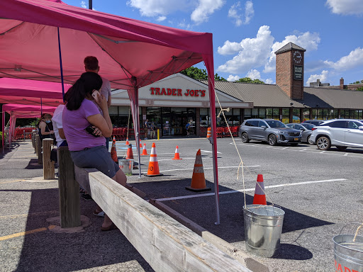 Shopping Mall «Village Square Shopping Center», reviews and photos, 1262 W Boston Post Rd, Larchmont, NY 10538, USA