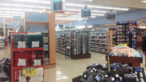 Grocery Store «King Soopers», reviews and photos, 1725 Sheridan Blvd, Edgewater, CO 80214, USA