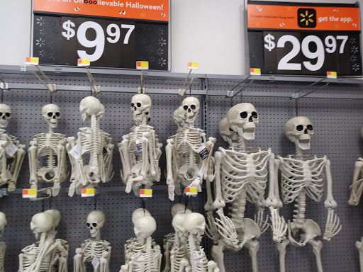 Discount Store «Walmart», reviews and photos, 8230 Talbert Ave, Huntington Beach, CA 92646, USA