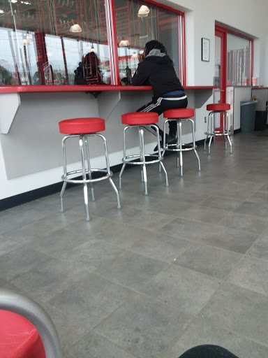 Tire Shop «Discount Tire Store - Tyler, TX», reviews and photos, 3910 S Broadway Ave, Tyler, TX 75701, USA