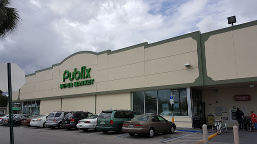 Publix Super Market at Allapattah & US 1 Shopping Center, 20711 S Dixie Hwy, Miami, FL 33189, USA, 