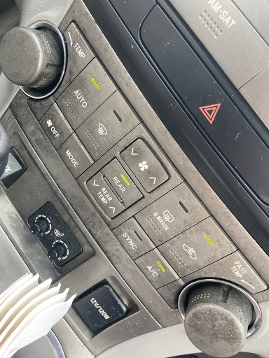 Car Wash «Superior Mermaid Car Wash», reviews and photos, 1750 Northpark Dr, Kingwood, TX 77339, USA