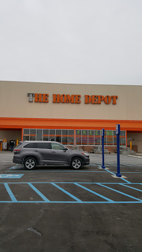 Home Improvement Store «The Home Depot», reviews and photos, 4100 N 124th St, Wauwatosa, WI 53222, USA