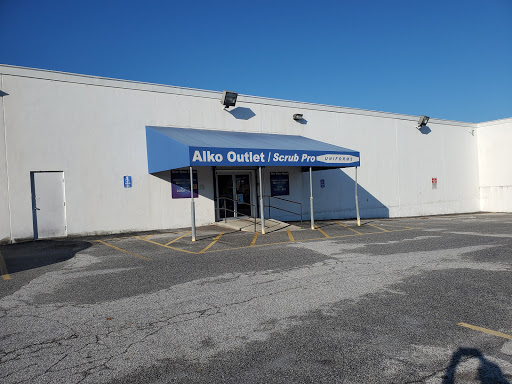 Uniform Store «Scrub Pro Uniforms & Alko Clothing Outlet», reviews and photos, 8801 Kelso Dr, Baltimore, MD 21221, USA