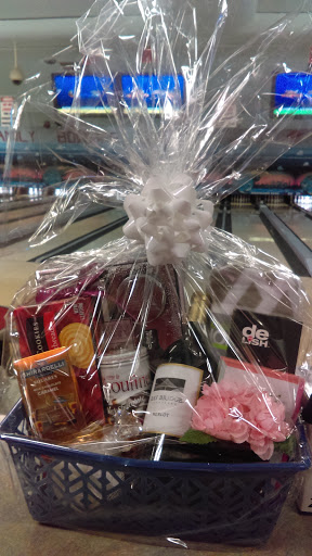 Bowling Alley «Renaissance Bowling Center», reviews and photos, 19600 Woodward Ave, Detroit, MI 48203, USA