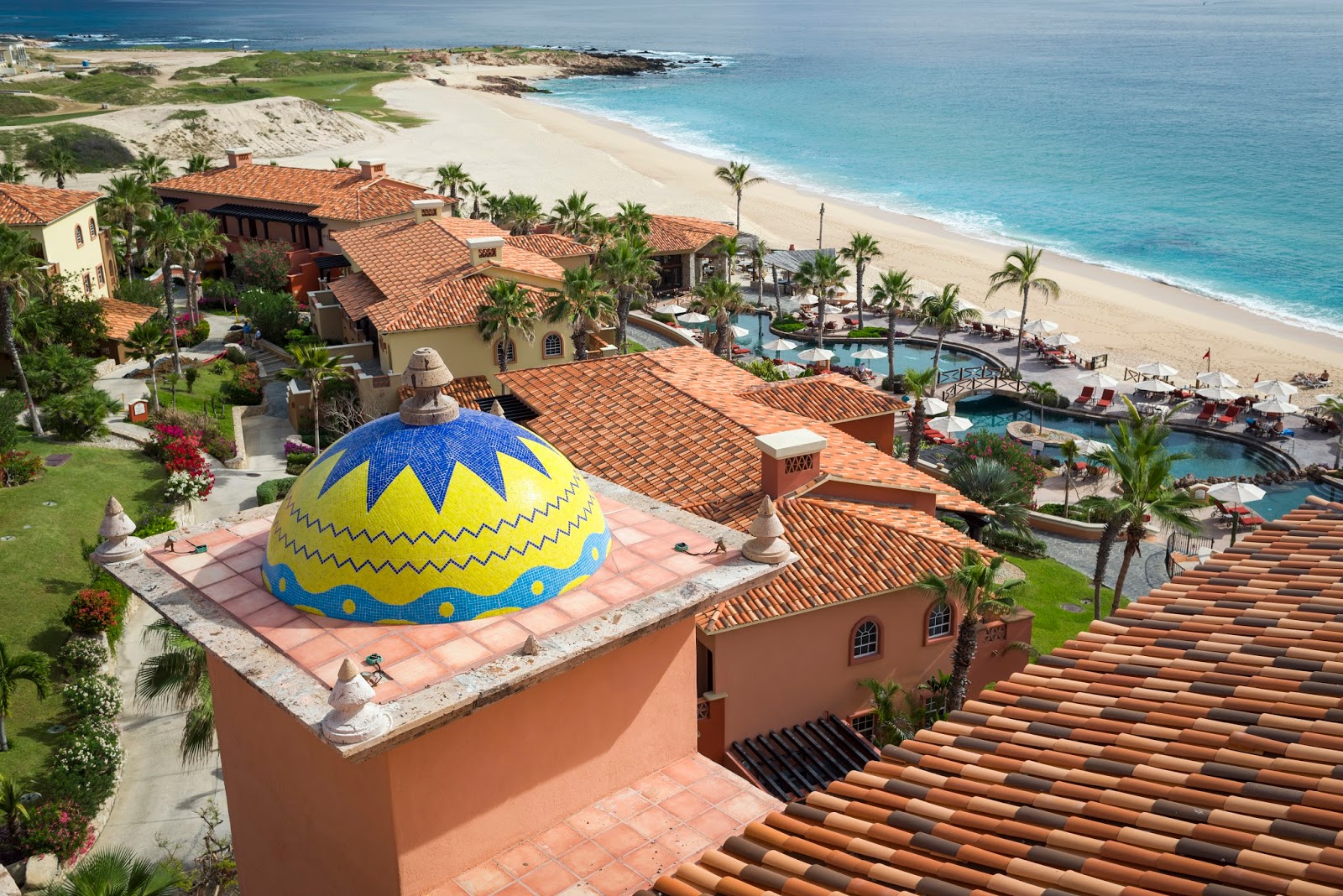 Foto av Playa Sheraton los Cabos och dess vackra landskap