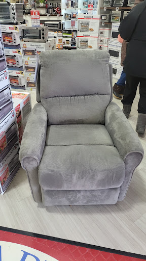 Appliance Store «P.C. Richard & Son», reviews and photos, 2323 Central Park Ave, Yonkers, NY 10710, USA