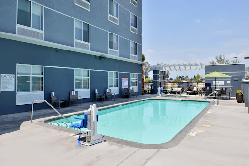 Holiday Inn Express & Suites Loma Linda- San Bernardino S, an IHG Hotel