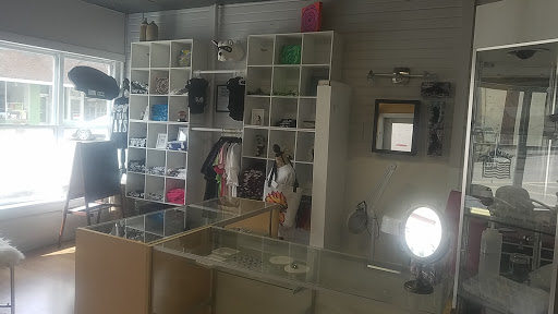 Tattoo Shop «Art & Soul Tattoo And Gallery», reviews and photos, 412 2nd St, New Glarus, WI 53574, USA