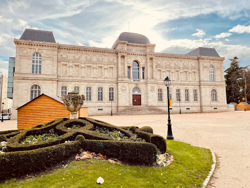 attractions Jardin Henri Vinay Le Puy-en-Velay