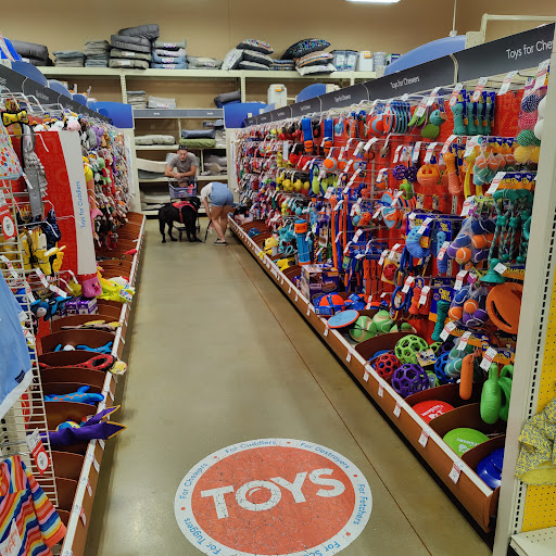 Pet Supply Store «PetSmart», reviews and photos, 700 Gallery Blvd b, Scarborough, ME 04074, USA